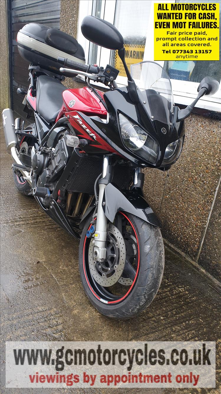 YAMAHA FZS1000 FAZER 